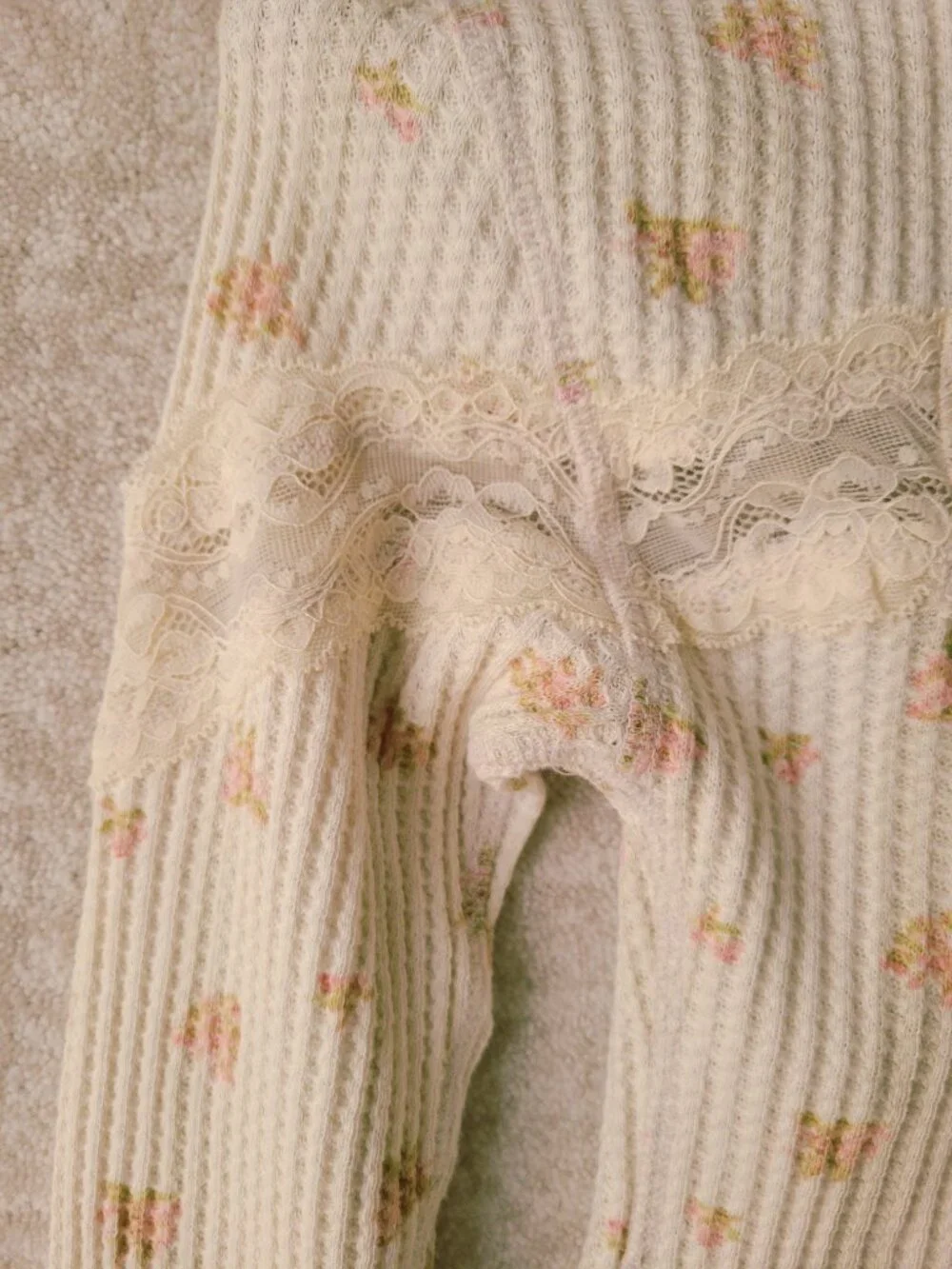 Free People Let's Party Cardi Thermal Top XS Womens Cream Pink Lace KWaffle Knit
